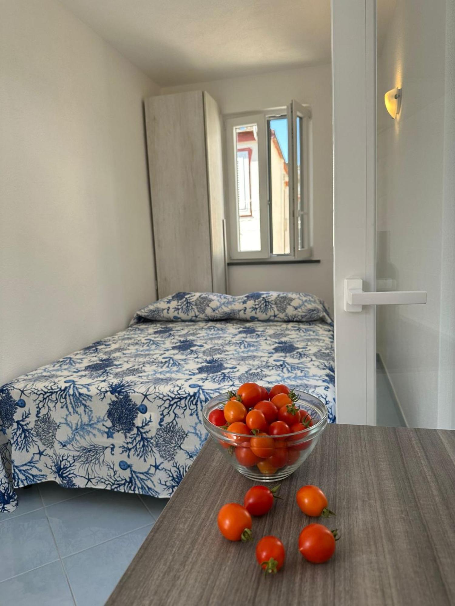 Villa Flora Ischia Luaran gambar
