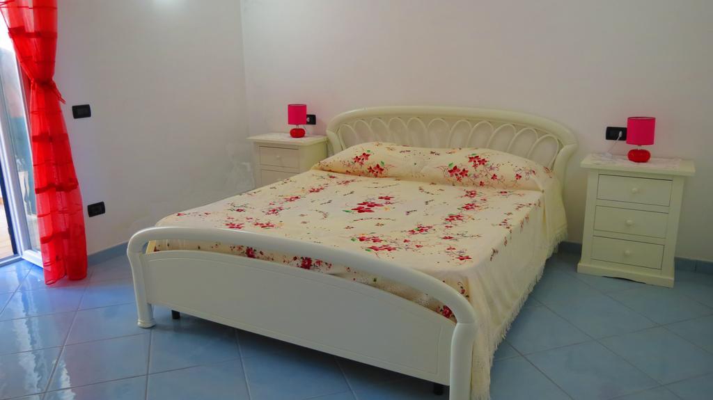 Villa Flora Ischia Luaran gambar