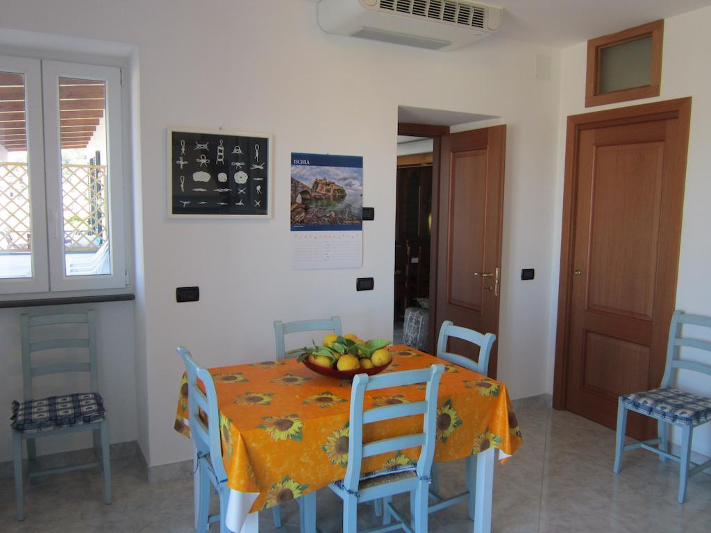Villa Flora Ischia Bilik gambar